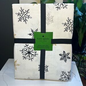 Kate Spade Snowflake Tablecloth 60 x 84 White w/ Black & Gold/Silver Cotton NWT